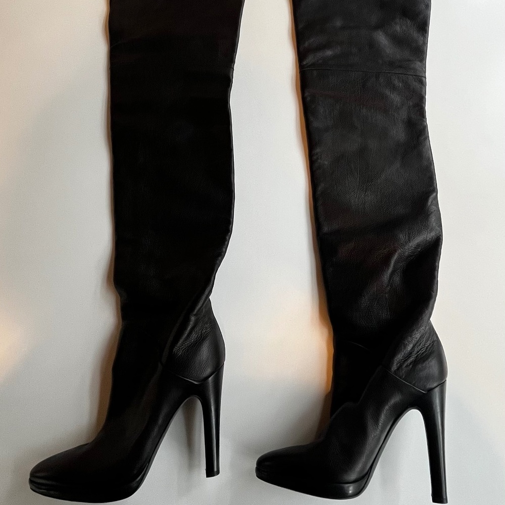 Guiseppe Zanotti Pointed Toe Thigh-High Boots, Size 8.5, Black, Never Worn